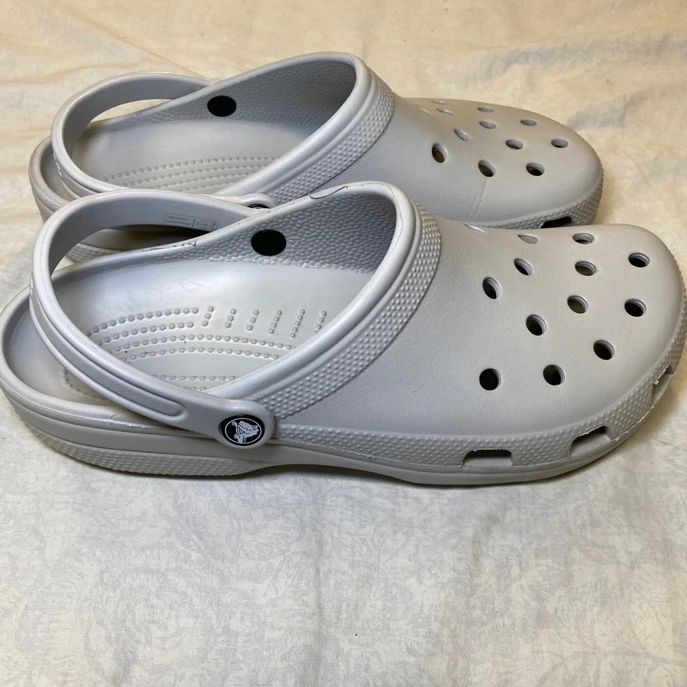 Crocs Classic Clog Light Gray Men's 12 Women's 14 Comfort Casual Shoes